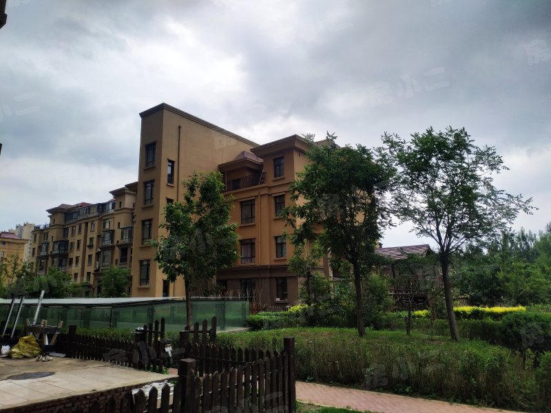 雨润中央宫园园区图片