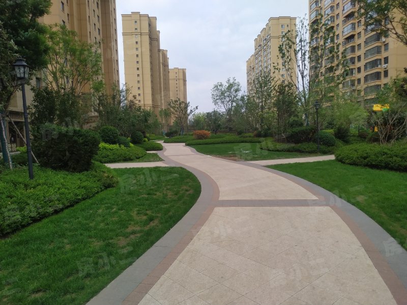 雨润中央宫园园区图片