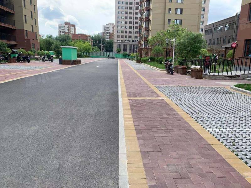 阳光幸福里园区图片