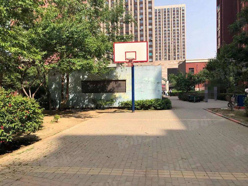 宏缘50号公馆园区图片