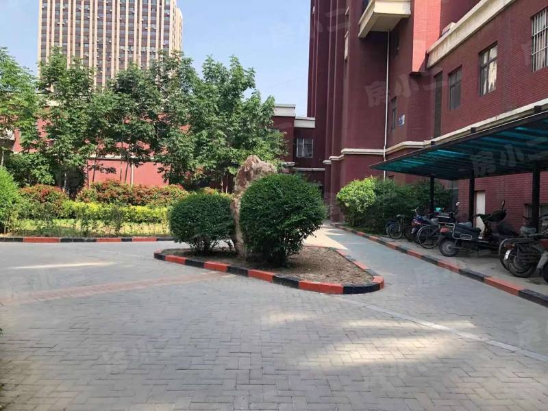 宏缘50号公馆园区图片