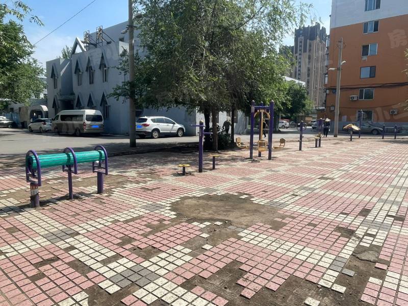 东塔安居小区园区图片