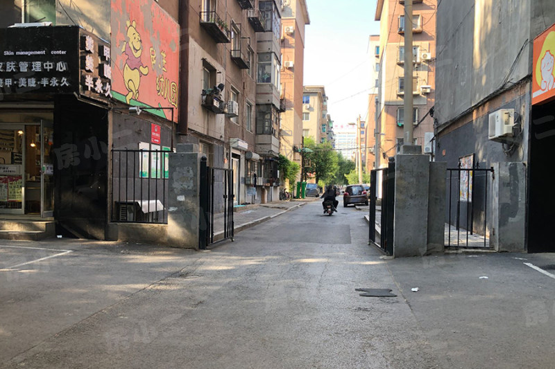 宏伟小区