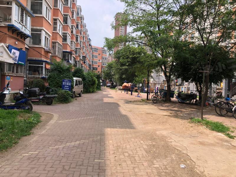 世纪新城西区园区图片