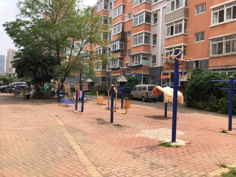 世纪新城西区园区图片