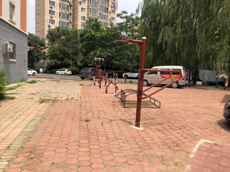 世纪新城西区园区图片