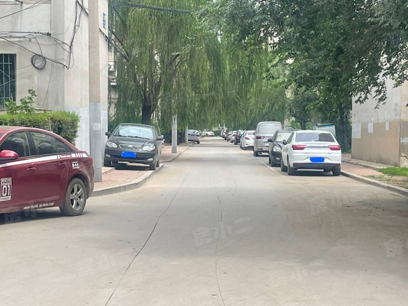 迎宾花园园区图片