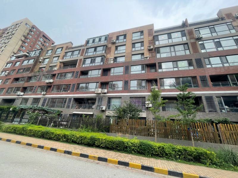 保利心语花园园区图片