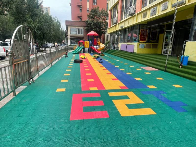 保利心语花园园区图片