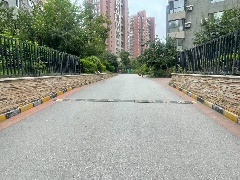 保利心语花园园区图片