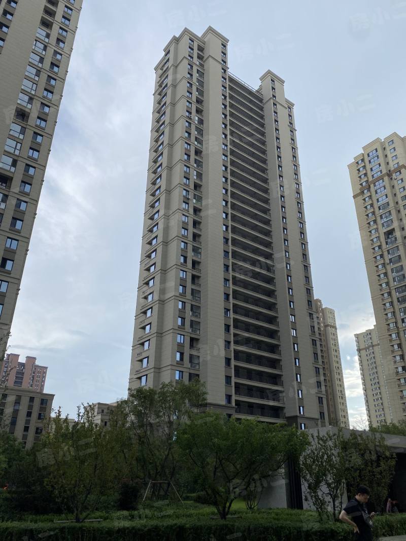 融创唐轩府园区图片