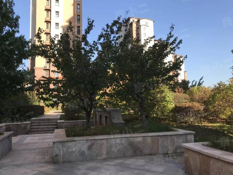 绿地大溪地园区图片