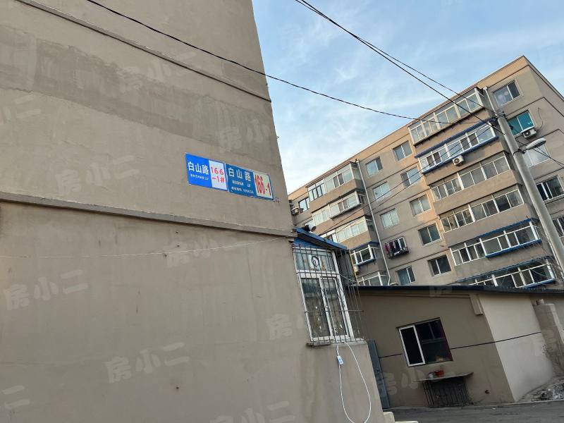 靓马鹏泰花园园区图片