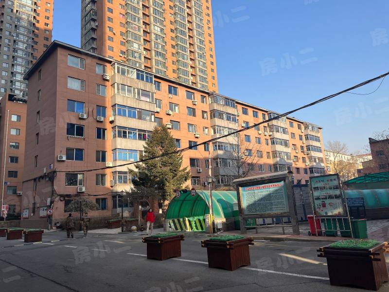 泊岸华庭园区图片