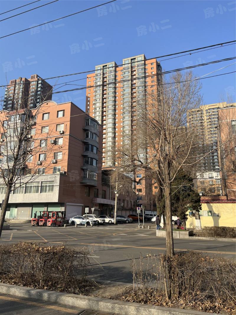 泊岸华庭园区图片