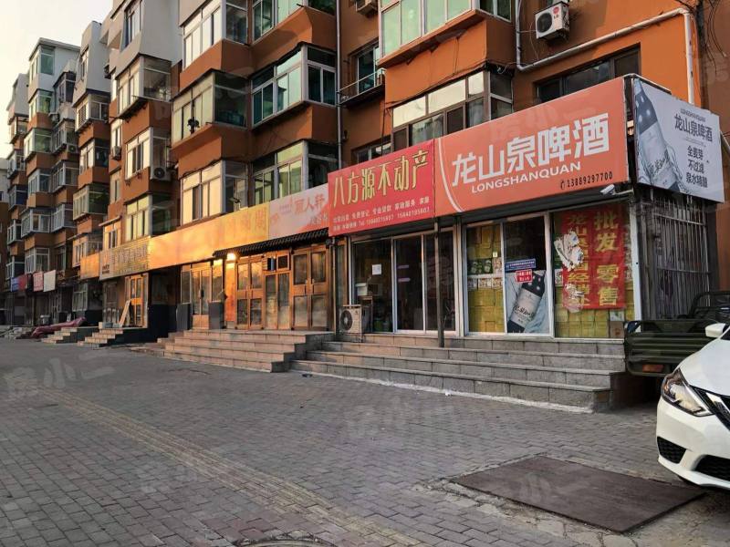 金山三小区园区图片