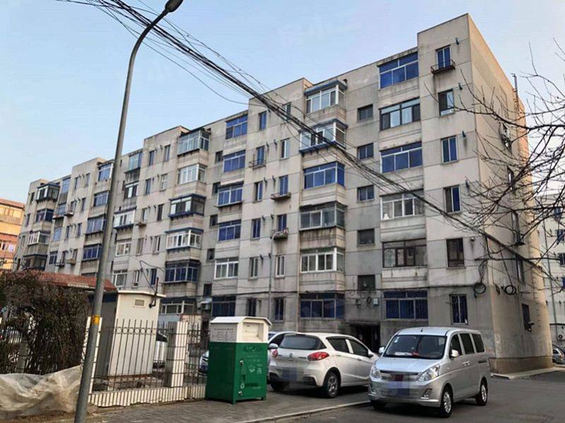 金山三小区园区图片