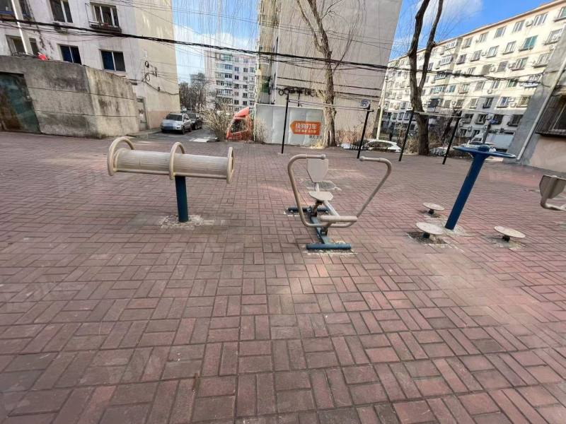 上园二小区园区图片