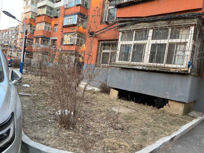 涌泉铁路小区园区图片