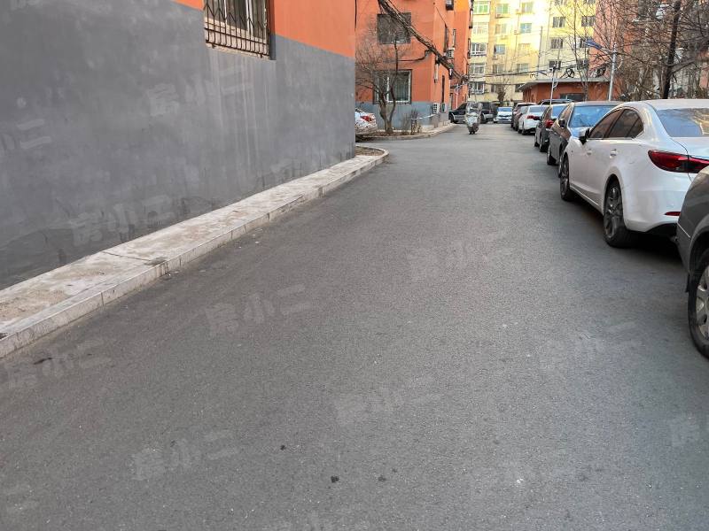 涌泉铁路小区园区图片