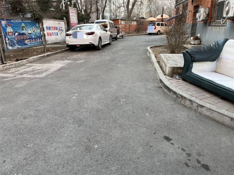 涌泉铁路小区园区图片