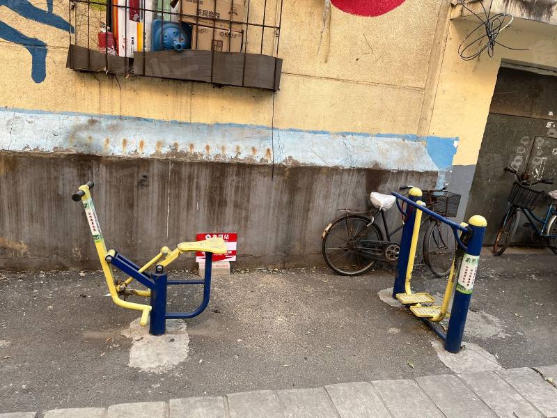 世隆小区园区图片