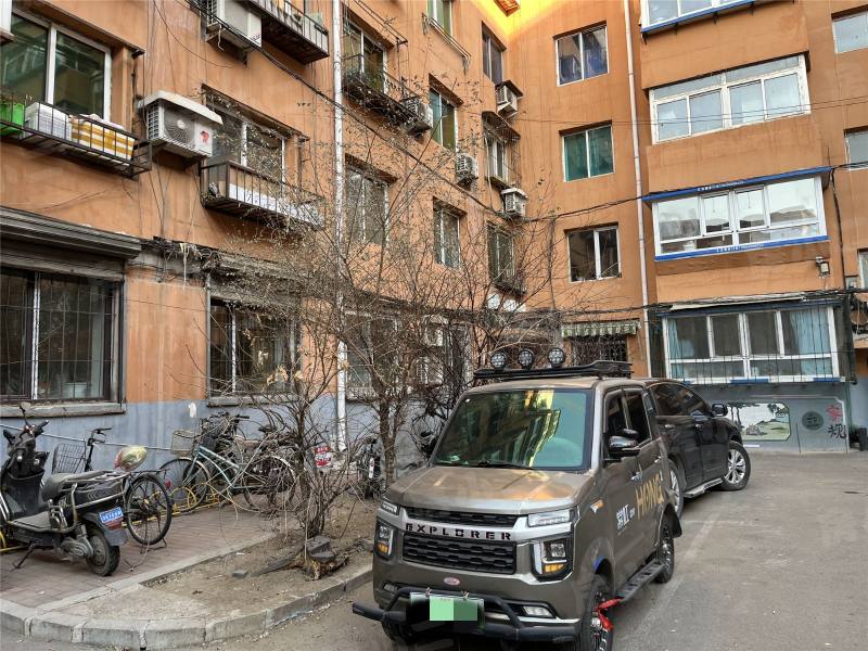 世隆小区园区图片
