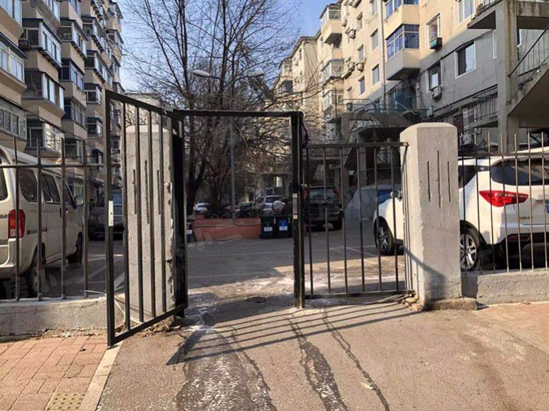 建业小区园区图片