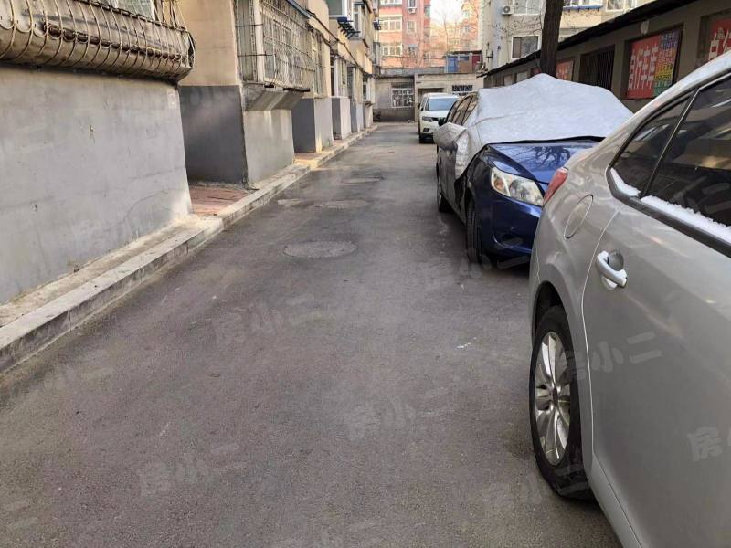 建业小区园区图片