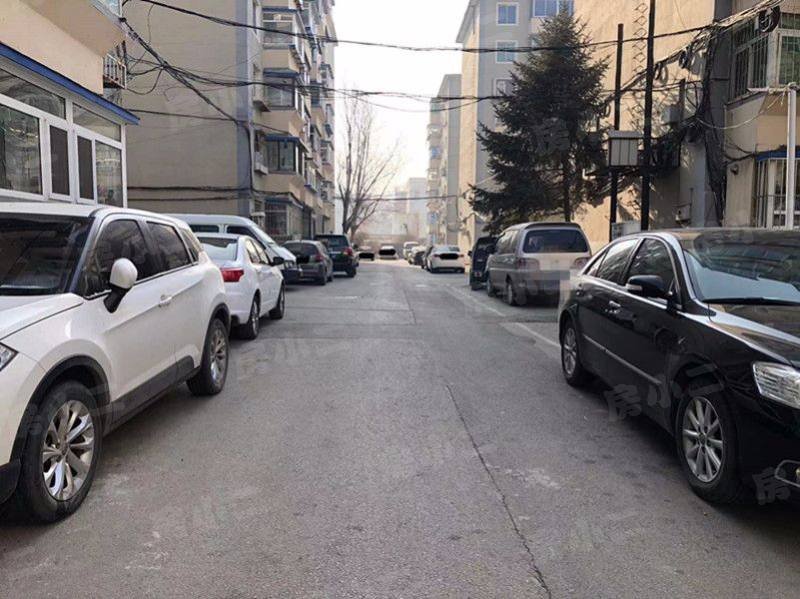 建业小区园区图片