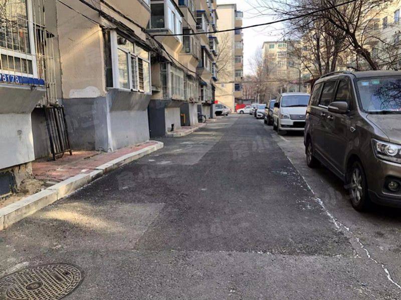 建业小区园区图片