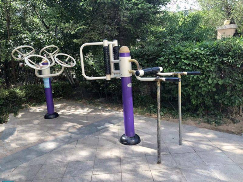 崇山华府园区图片