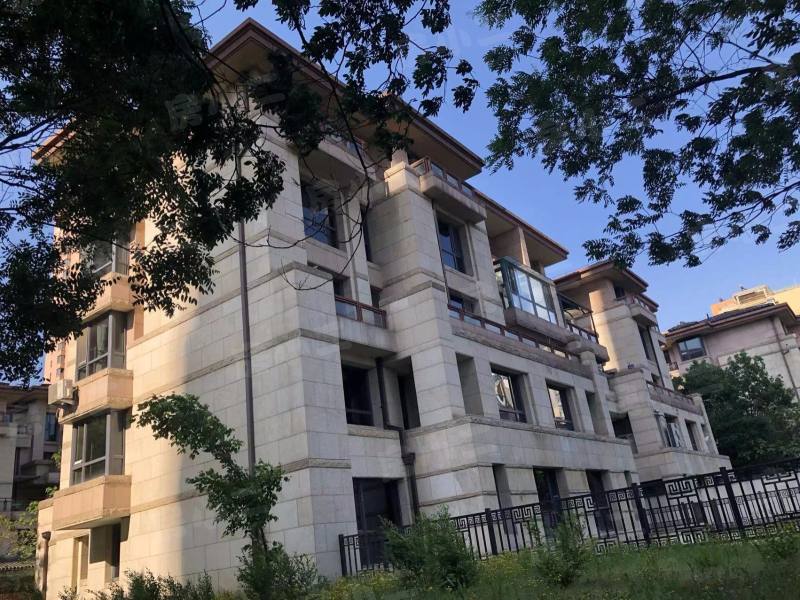 崇山华府园区图片