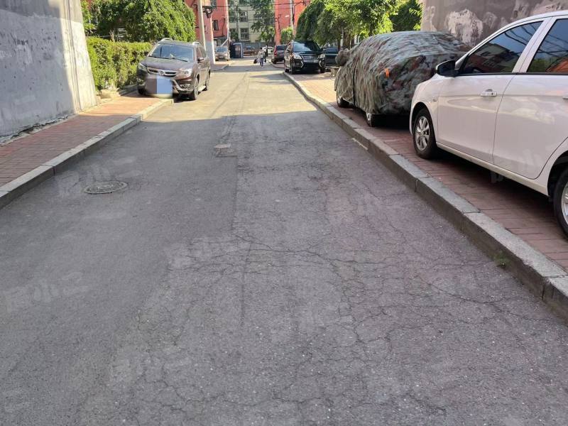 东湖小区园区图片