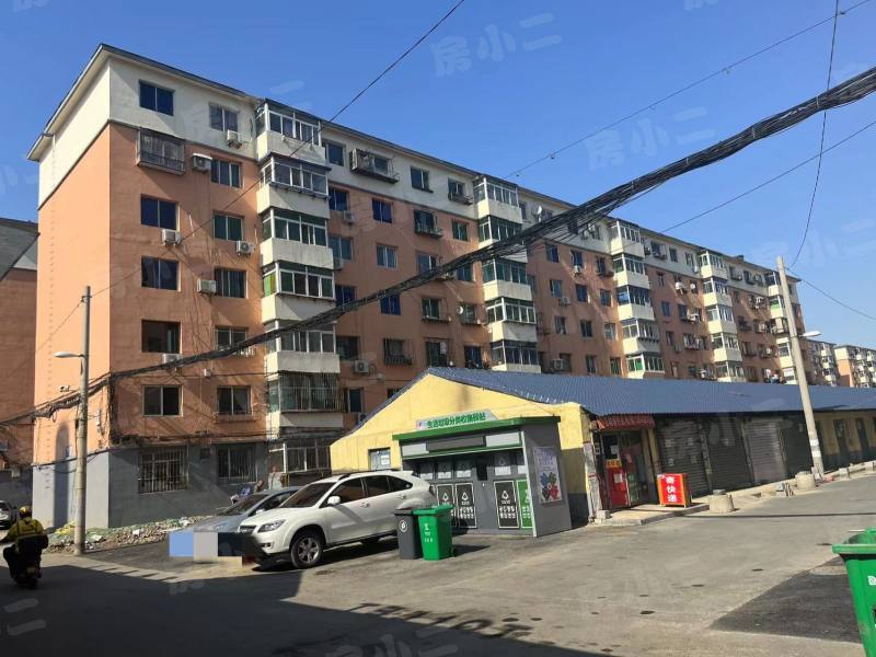 于洪南里小区园区图片