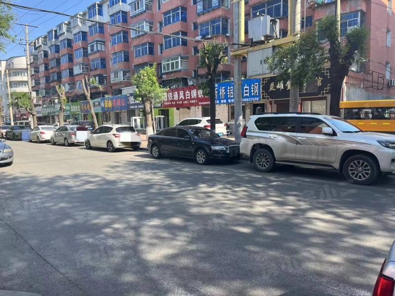 洪湖街小区园区图片