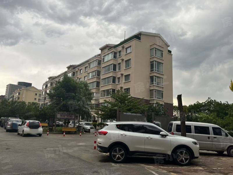 亚泰国际花园园区图片