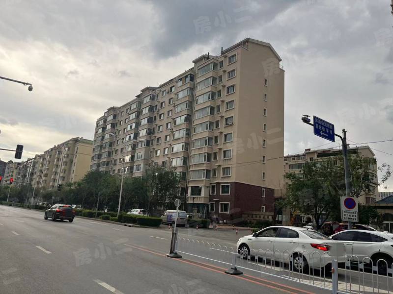 亚泰国际花园园区图片