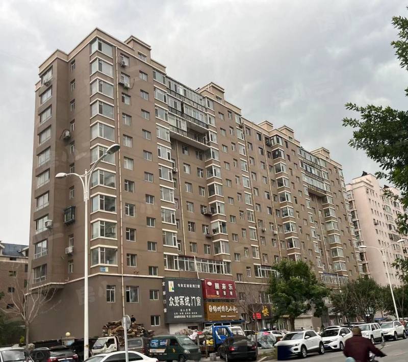 亚泰国际花园园区图片