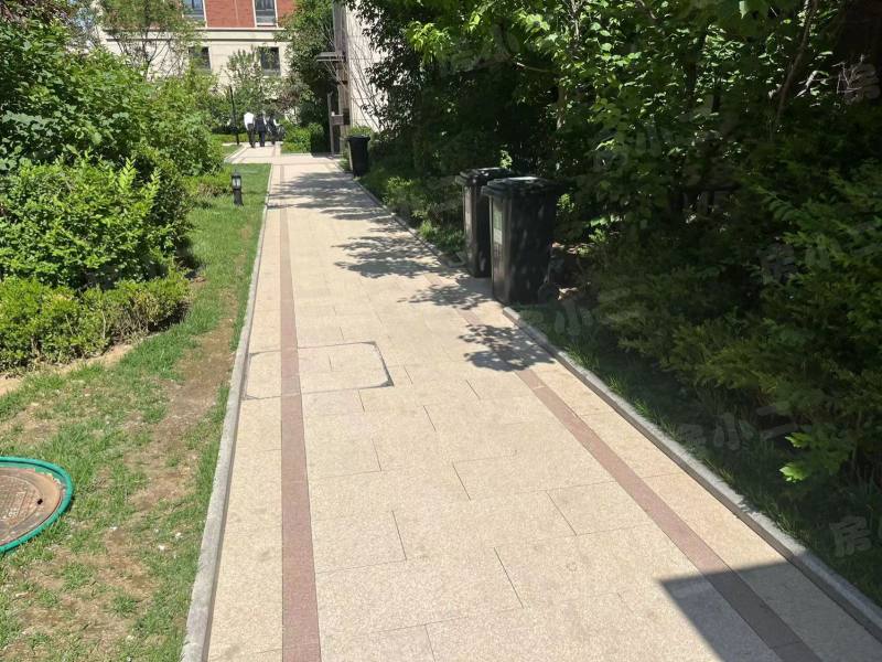 金地樾檀山园区图片