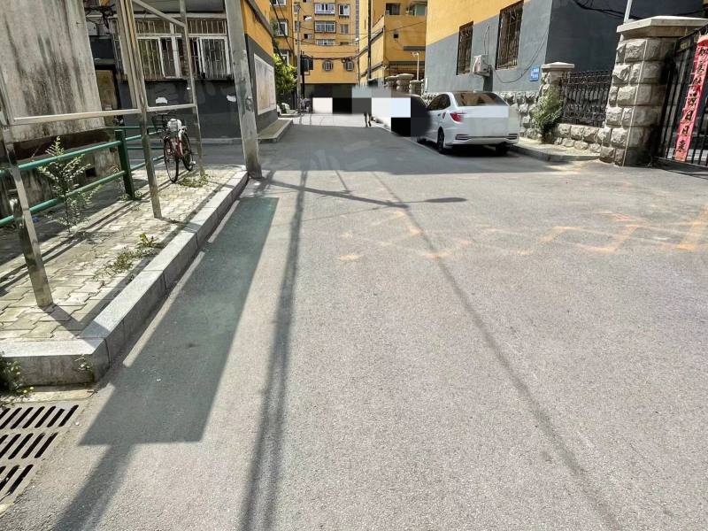 庆余小区园区图片