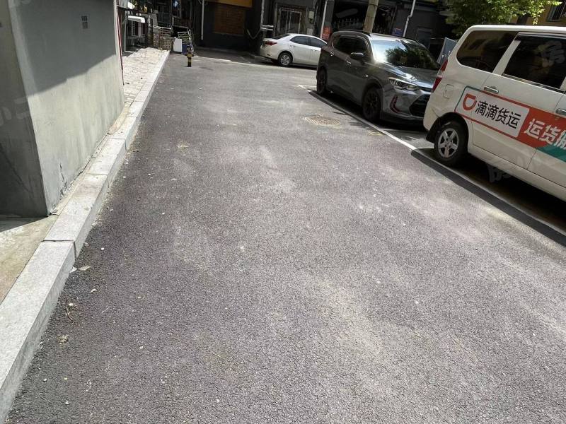 庆余小区园区图片