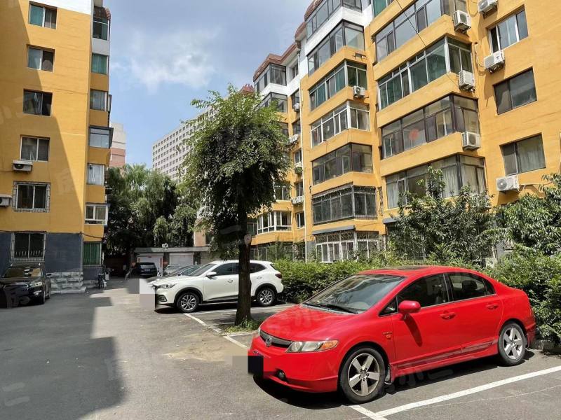 庆余小区园区图片