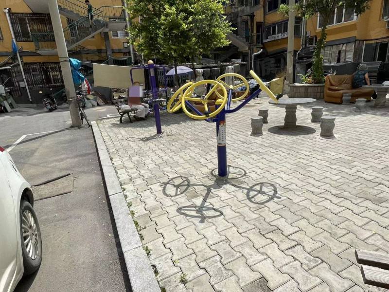 庆余小区园区图片