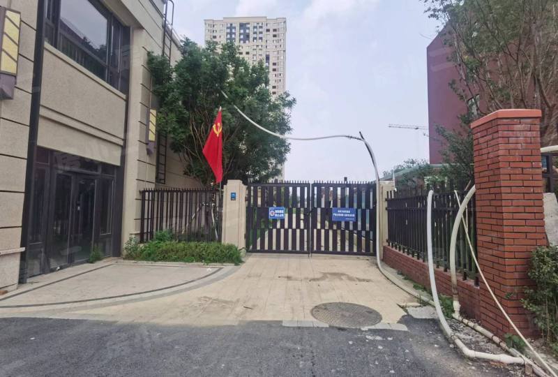 金地朗悦园区图片