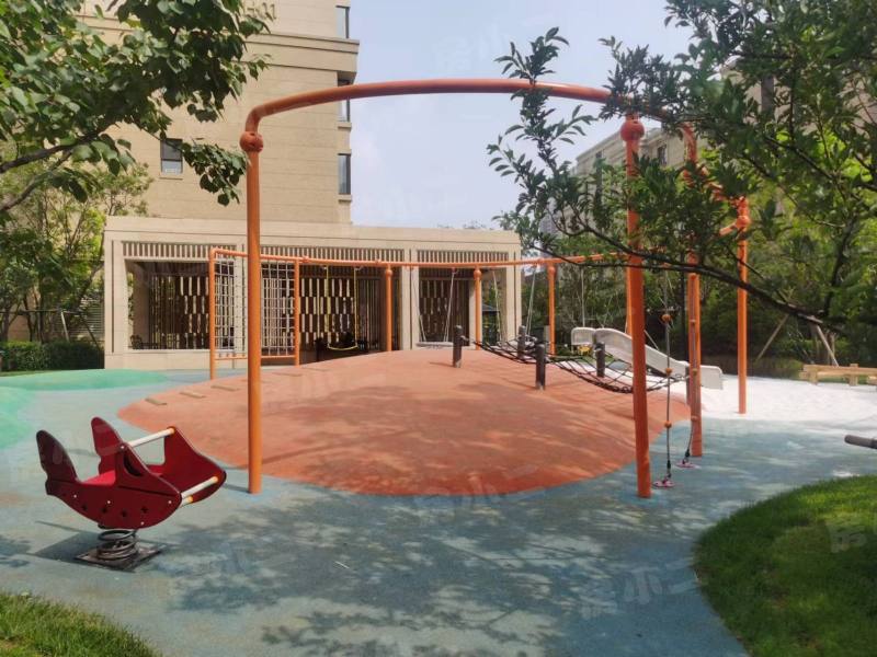 金地朗悦园区图片