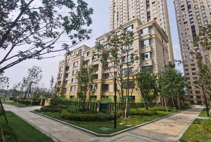 金地朗悦园区图片