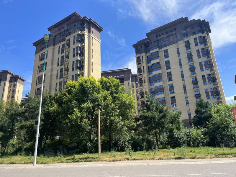 恒大盛京世家园区图片