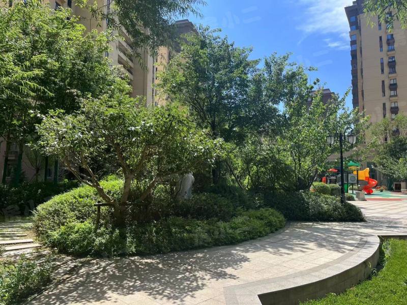 恒大盛京世家园区图片