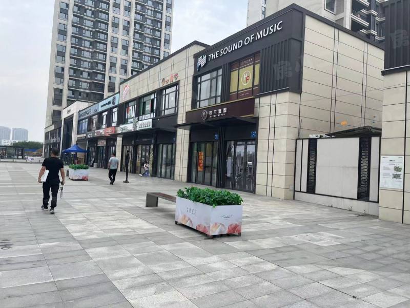 旭辉东宸府园区图片